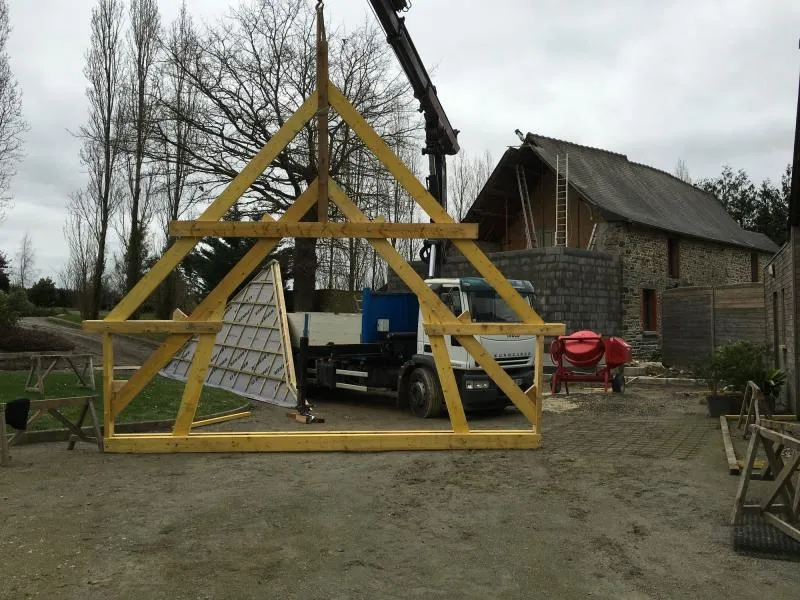 installation de terrasse bois erce en lamee