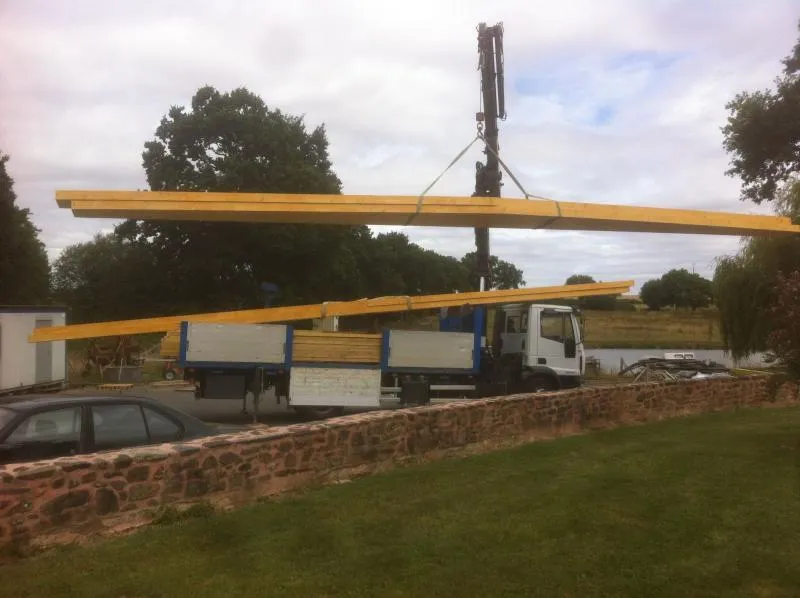 installation de terrasse bois erce en lamee